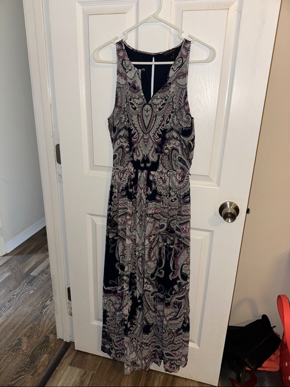 Sleeveless Blue Paisley Maxi Dress with Pink Accents